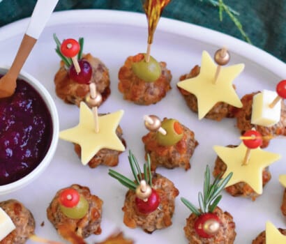 Holiday Appetizer Classic Sausage Balls | Swaggerty's Farm